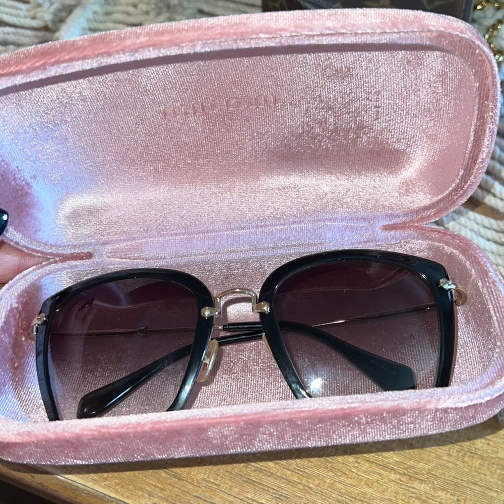 Miu miu 52 RS core collection